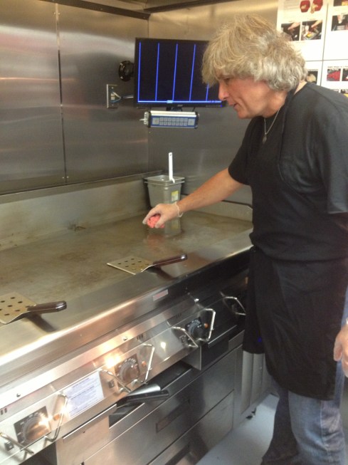 Smashburger Founder Tom Ryan Demonstrating Smashburger Technique