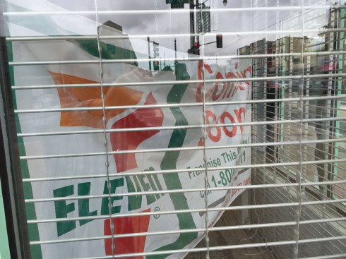 Signage for 7-11 at Corner of H and 8th Streets